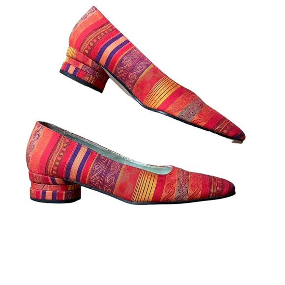 VTG Bright Multi Colored Square Closed Toe Heels Size 6 Boho Chic Hippie Retro - Picture 2 of 6